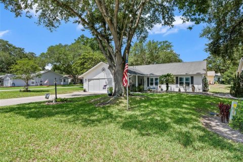 Villa ou maison à vendre à Leesburg, Floride: 2 chambres, 142.33 m2 № 2218241 - photo 2