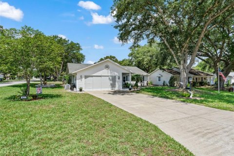 Casa en Leesburg, Florida 2 dormitorios, 142.33 m2 № 2218241