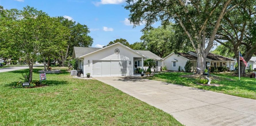 Villa ou maison à Leesburg, Floride 2 chambres, 142.33 m2 № 2218241
