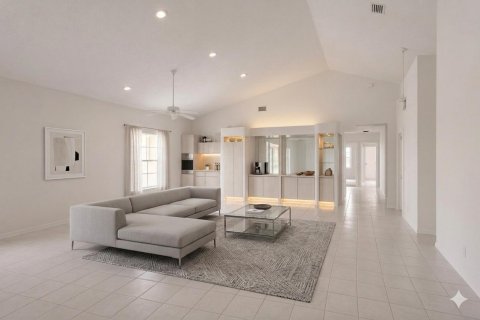 Villa ou maison à louer à West Palm Beach, Floride: 2 chambres, 142.7 m2 № 2272605 - photo 4