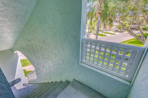 Снять в аренду кондоминиум в Юпитер, Флорида 3 комнаты, 117.34м2, № 2244782 - фото 7