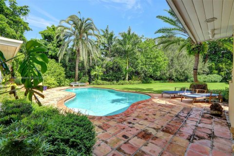 House in Pinecrest, Florida 3 bedrooms, 305.83 sq.m. № 1889576 - photo 29