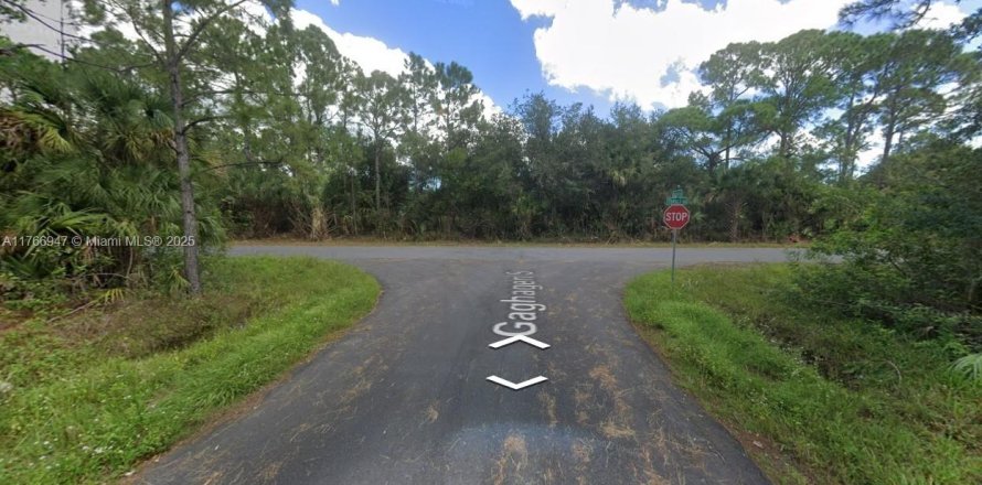 Land in Palm Bay, Florida № 1716099