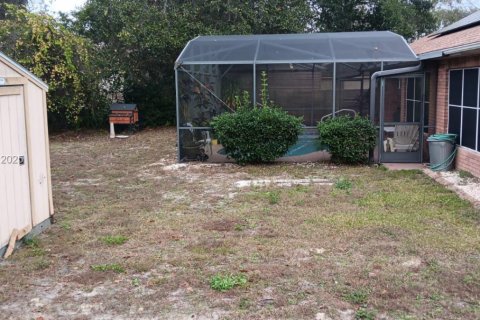 House in Deltona, Florida 3 bedrooms № 1989073 - photo 6