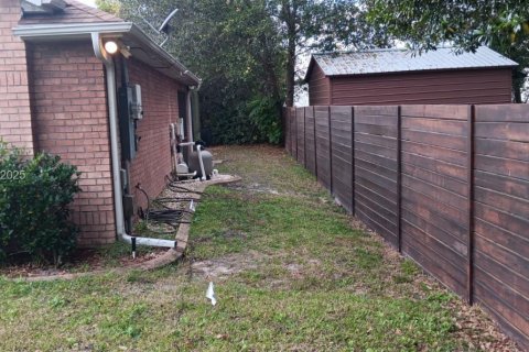 House in Deltona, Florida 3 bedrooms № 1989073 - photo 10