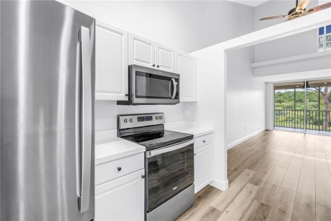 Condominio en alquiler en Sarasota, Florida, 3 dormitorios, 149.02 m2 № 2114276 - foto 22