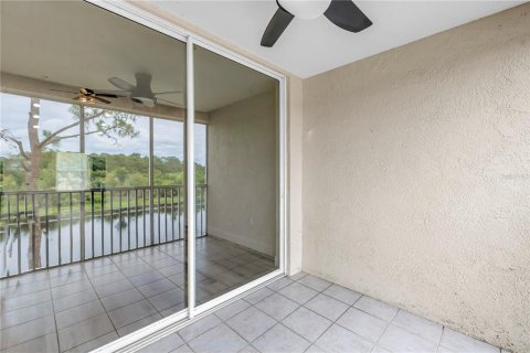Condominio en alquiler en Sarasota, Florida, 3 dormitorios, 149.02 m2 № 2114276 - foto 12