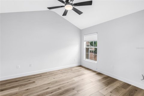 Condominio en alquiler en Sarasota, Florida, 3 dormitorios, 149.02 m2 № 2114276 - foto 24