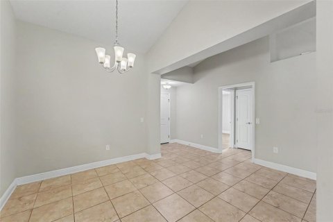 House in Hudson, Florida 3 bedrooms, 183.76 sq.m. № 2394189 - photo 10