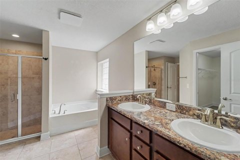 House in Hudson, Florida 3 bedrooms, 183.76 sq.m. № 2394189 - photo 19