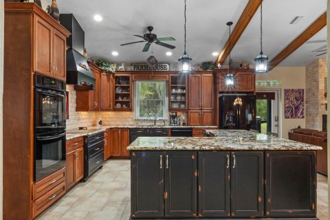 House in Port Orange, Florida 3 bedrooms, 225.94 sq.m. № 1734217 - photo 14