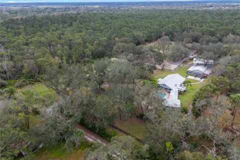 House in Port Orange, Florida 3 bedrooms, 225.94 sq.m. № 1734217 - photo 1