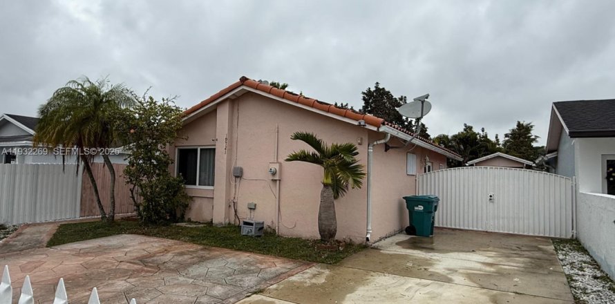 Villa ou maison à Miami, Floride 2 chambres, 107.4 m2 № 1990821