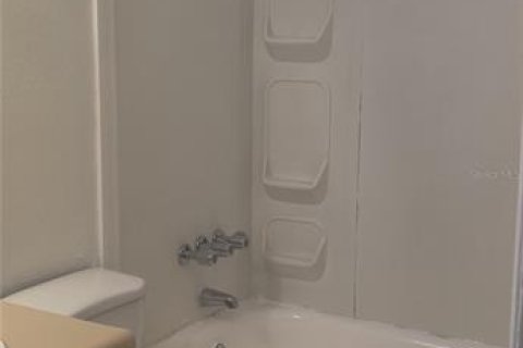 Condo in Altamonte Springs, Florida, 1 bedroom  № 1757748 - photo 8