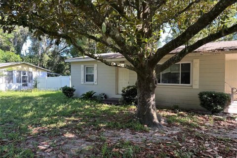 Villa ou maison à louer à Ocala, Floride: 2 chambres, 69.49 m2 № 1918730 - photo 1