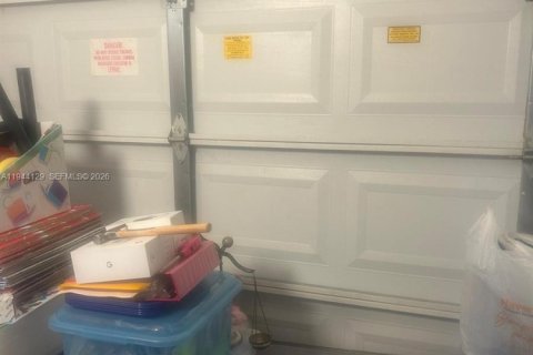 Casa en venta en Miami, Florida, 3 dormitorios, 158.86 m2 № 2002229 - foto 29