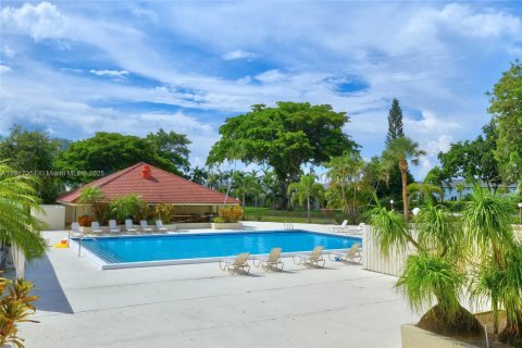 Condo in Oakland Park, Florida, 2 bedrooms  № 1775338 - photo 24