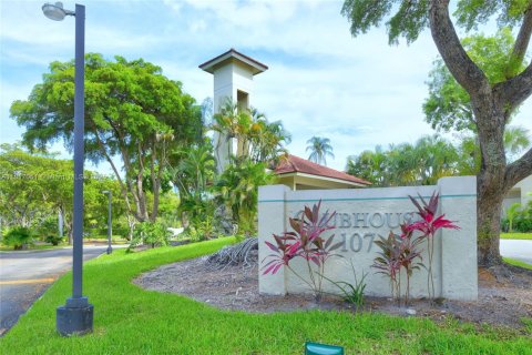 Condo in Oakland Park, Florida, 2 bedrooms  № 1775338 - photo 6