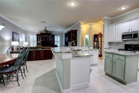 House in Lake Mary, Florida 5 bedrooms, 326.74 sq.m. № 1909824 - photo 15