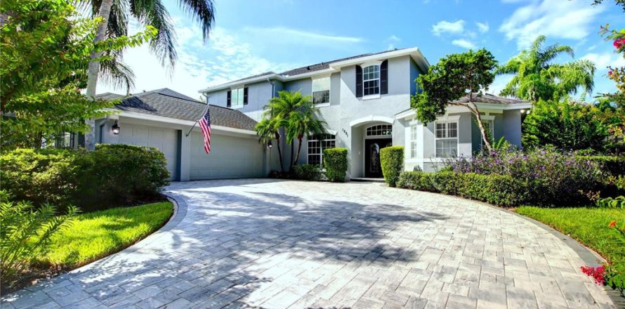 House in Lake Mary, Florida 5 bedrooms, 326.74 sq.m. № 1909824