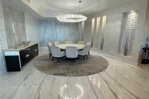 Condo in Sunny Isles Beach, Florida, 4 bedrooms  № 1865235 - photo 3
