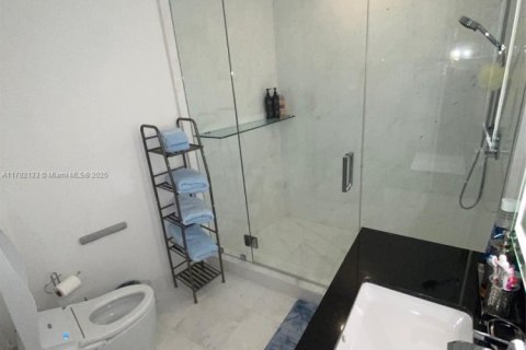 Condo in Sunny Isles Beach, Florida, 4 bedrooms  № 1865235 - photo 26