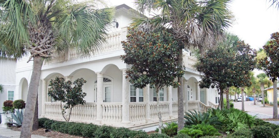 Villa ou maison à Seacrest, Floride 5 chambres, 273.5 m2 № 561504