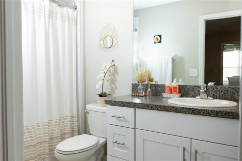 Casa en alquiler en Tampa, Florida, 4 dormitorios, 167.69 m2 № 1910508 - foto 23