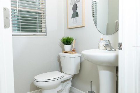 Casa en alquiler en Tampa, Florida, 4 dormitorios, 167.69 m2 № 1910508 - foto 12