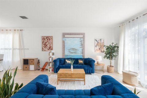 House in Parkland, Florida 4 bedrooms, 313.27 sq.m. № 2049568 - photo 9