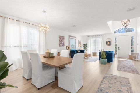 House in Parkland, Florida 4 bedrooms, 313.27 sq.m. № 2049568 - photo 12