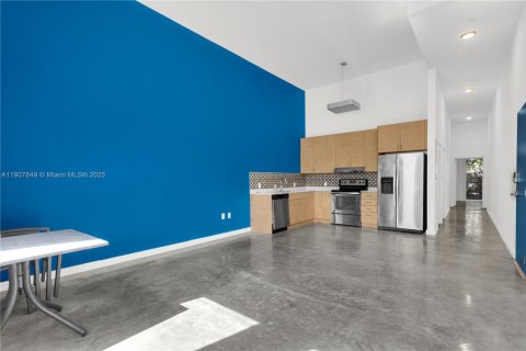 Copropriété à louer à Miami, Floride: 2 chambres, 95.22 m2 № 1966220 - photo 19