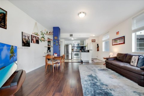 Copropriété à louer à Miami, Floride: 1 chambre, 73.39 m2 № 2000257 - photo 4