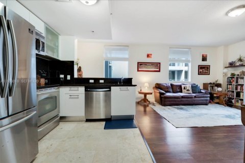 Copropriété à louer à Miami, Floride: 1 chambre, 73.39 m2 № 2000257 - photo 5