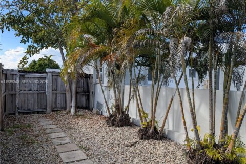 Villa ou maison à louer à Dania Beach, Floride: 3 chambres, 100.89 m2 № 1997225 - photo 8
