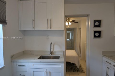 Villa ou maison à louer à Dania Beach, Floride: 3 chambres, 100.89 m2 № 1997225 - photo 15