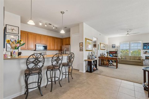 Condo in Seminole, Florida, 2 bedrooms  № 2214738 - photo 16