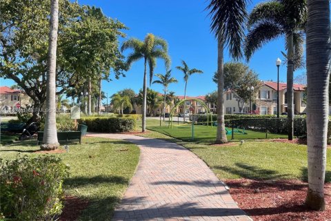 Copropriété à louer à Homestead, Floride: 3 chambres, 98.66 m2 № 2293250 - photo 18
