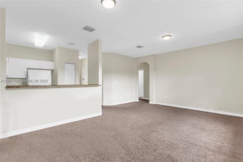 Copropriété à louer à Homestead, Floride: 3 chambres, 98.66 m2 № 2293250 - photo 29
