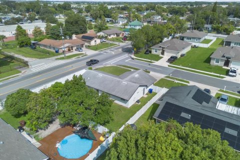Villa ou maison à louer à Kissimmee, Floride: 3 chambres, 108.51 m2 № 2381179 - photo 5