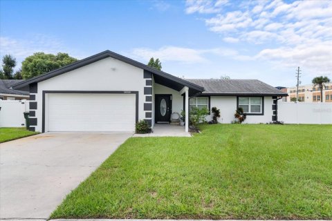 Villa ou maison à Kissimmee, Floride 3 chambres, 108.51 m2 № 2381179