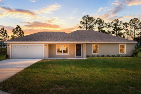 Villa ou maison à Sebring, Floride 4 chambres, 172.8 m2 № 2275908