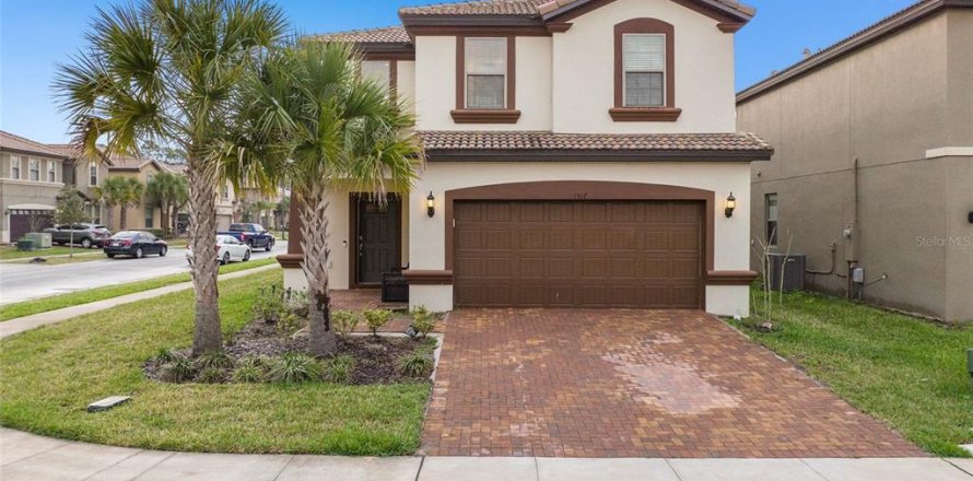 Villa ou maison à Kissimmee, Floride 6 chambres, 291.9 m2 № 2305889