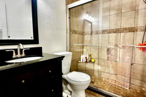 Casa en venta en Miami, Florida, 4 dormitorios, 203.55 m2 № 1966731 - foto 14