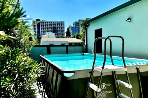 Casa en venta en Miami, Florida, 4 dormitorios, 203.55 m2 № 1966731 - foto 10