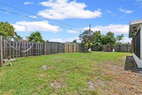 Casa en venta en Sunrise, Florida, 2 dormitorios, 97.27 m2 № 1762413 - foto 27
