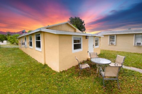 Villa ou maison à louer à Delray Beach, Floride: 3 chambres, 85.47 m2 № 2179300 - photo 13