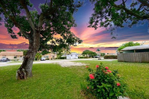 Villa ou maison à louer à Delray Beach, Floride: 3 chambres, 85.47 m2 № 2179300 - photo 12