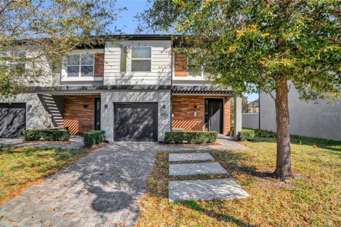 Townhouse in Kissimmee, Florida 4 bedrooms, 162.11 sq.m. № 2123442
