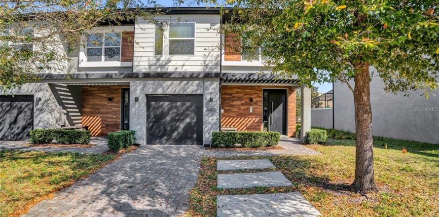 Townhouse in Kissimmee, Florida 4 bedrooms, 162.11 sq.m. № 2123442